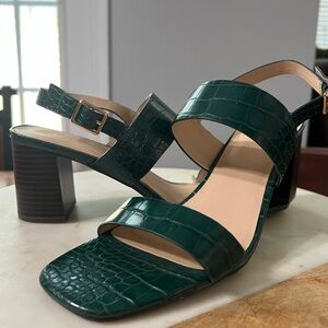 Ann Taylor Croc Embossed Sandals, Green, NWT, 10.